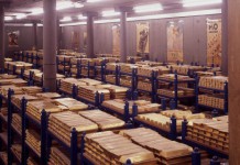 Куда пропало золото США: крупнейшее падение запасов