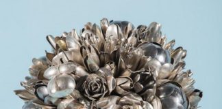 Композиции из столовых приборов