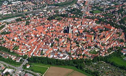 Нёрдлинген. Город в метеоритном кратере