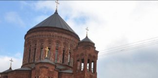 Россия помогает Сирии восстанавливать мирную жизнь и храмы, открыт храм сорока мучеников в Алеппо Россия помогает Сирии восстанавливать храмы и мир в стране