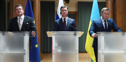 Газовый контракт на 5 лет готовится к подписанию между Россией и Украиной до нового 2020 года Украина шантажирует Россию в вопросе поставок газа в Европу с 2020 года