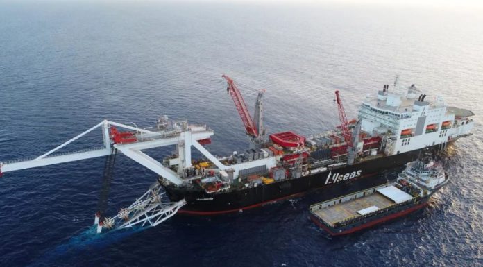 Компания ALLSEAS трусливо остановила прокладку Северного Потока-2 из-за санкций США Швейцарско-голландская компания ALLSEAS испугалась санкций США и остановила прокладку Северного Потока-2