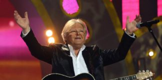 Юрий Антонов самый высокооплачиваемый артист на новогодние корпоративы. Сколько же ему платят?