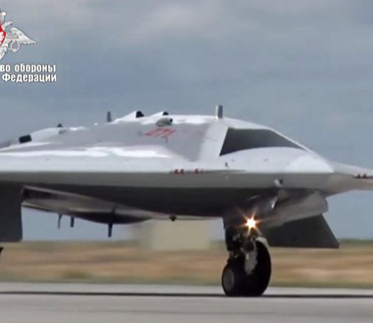 Беспилотный ударный летательный аппарат С-70 «Охотник», новинка российского военпрома БПЛА С-70 «Охотник»