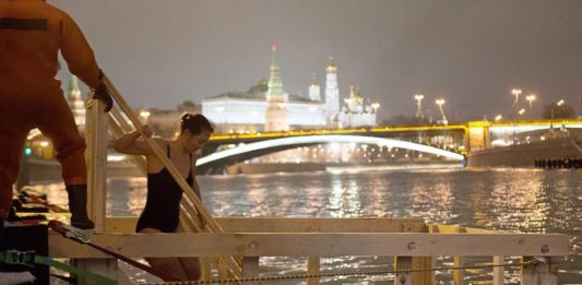 На Крещение москвичей ждет мягкая погода.. «Крещенские морозы» отменяются, в России «красный» январь В Москве будет мягкая погода на Крещение, морозы отменяются природой