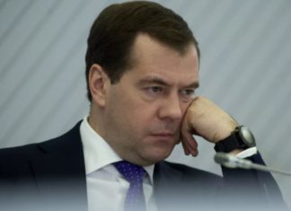 После послания Путина правительство Медведева подало в отставку.. Дима, «давай, до свиданья»… После послания Путина правительство Медведева подало в отставку