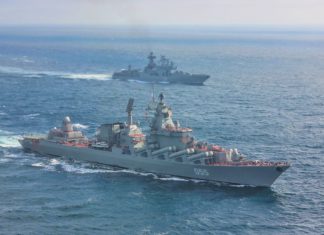 В.Путин и С.Шойгу наблюдали за учениями в Черном море с участием более 30 кораблей ЧФ и 40 самолетов ВКС России Путин и Шойгу наблюдали за учениями в Черном море с участием более 30 кораблей ЧФ и 40 самолетов ВКС России