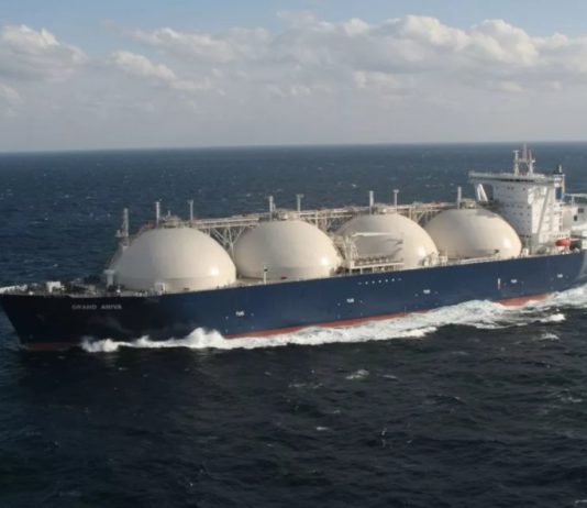 Россия отбирает у США европейский рынок сбыта СПГ (сжиженный природный газ) Россия отбирает у США европейский рынок сбыта СПГ (сжиженный природный газ)