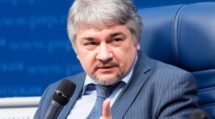 Россия умерила аппетиты Лукашенко, какой же он союзник — только дай и ничего взамен.. Россия умерила аппетиты Лукашенко, какой же он союзник - только дай и ничего взамен..