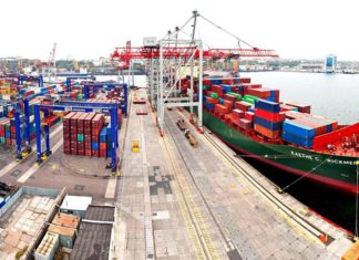 Русофобия необратимо ударила по экономике Латвии, мнение депутата латвийского Сейма Русофобия необратимо ударила по экономике Латвии, мнение депутата латвийского Сейма