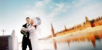 Сегодня, в день Св.Валентина, в Москве поженятся более 500 пар.. День влюбленных, всё таки! Сегодня, в день Св.Валентина, в Москве поженятся более 500 пар.. День влюбленных, всё таки!