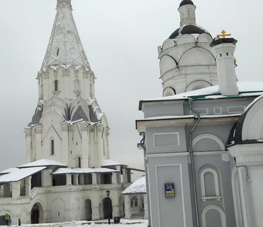 Москва, Коломенское, храмы и виды парка, Москва-река обмелела, 01 февраля 2020 Москва, Коломенское, храмы и виды парка, Москва-река обмелела, 01 февраля 2020