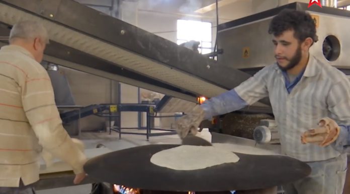 В Сирии восстанавливается мирная жизнь и производство — новости из Алеппо, район Лерамун В Сирии восстанавливается мирная жизнь и производство - новости из Алеппо, район Лерамун