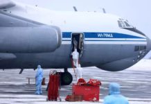 Европа привычно «сдалась и сложила лапки» перед РФ, а Россия направит реальную помощь Италии в борьбе с коронавирусом Европа привычно"сдалась и сложила лапки", а Россия направит реальную помощь Италии в борьбе с коронавирусом