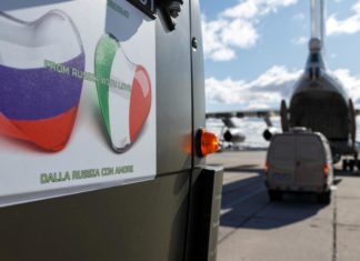 Итальянская газетка La Stampa назвала бесполезной встреченную из России главой МИД Италии помощь от РФ в борьбе с коронавирусом Итальянская газетка La Stampa назвала бесполезной встреченную из России главой МИД Италии помощь от РФ в борьбе с коронавирусом