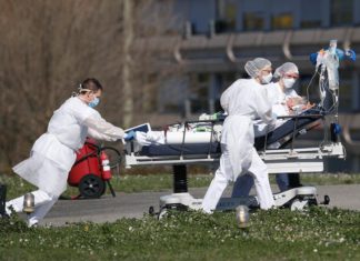 Российская помощь Италии — это «гуманитарный топор в грудь НАТО», что ещё за этим стоит Российская помощь Италии - это "гуманитарный топор в грудь НАТО", что ещё за этим стоит