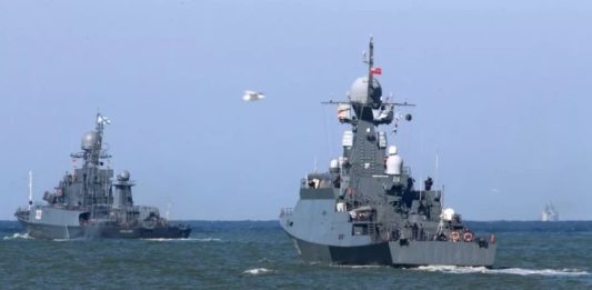 Российские береговые РЭБ «отправляют восвояси» все корабли НАТО в Черном море, подальше от берегов России Российские береговые РЭБ "отправляют восвояси" все корабли НАТО, подальше от берегов России