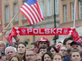 Русофобская Польша опять испуганно брюзжит о росте мирового авторитета России на фоне пандемии коронавируса Русофобская Польша опять испуганно брюзжит о росте мирового авторитета России на фоне пандемии коронавируса