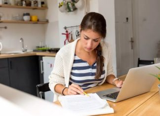 Мэр Собянин призвал московских работодателей перейти к режиму работы «из дома» Собянин призвал московских работодателей перейти к режиму работы "из дома"