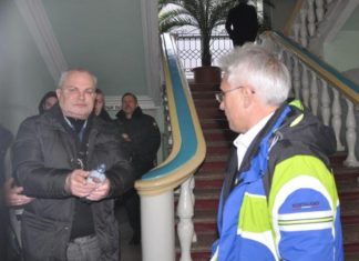 Судимый проукраинский бывший мэр Керчи О.Осадчий возглавил музей-заповедник «Киммерия Волошина» Судимый проукраинский бывший мэр Керчи О.Осадчий возглавил музей-заповедник «Киммерия Волошина»