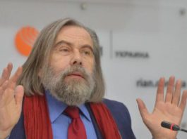 Украинский политэксперт Михаил Погребинский предрек Украине экономический коллапс Украинский политэксперт Михаил Погребинский предрек Украине экономический коллапс