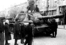 13 апреля 1944 от немецко-фашистских захватчиков был освобожден Симферополь 13 апреля 1944 от немецко-фашистских захватчиков был освобожден Симферополь