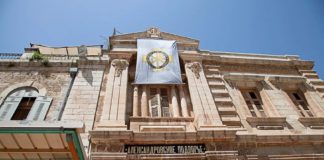 Израиль отказал России в передаче Александровского подворья, что было обещано за выдачу «еврейки с наркотиками» Наамы Иссахар Израиль отказал России в передаче Александровского подворья, что было обещано за выдачу еврейки с наркотиками Наамы Иссахар