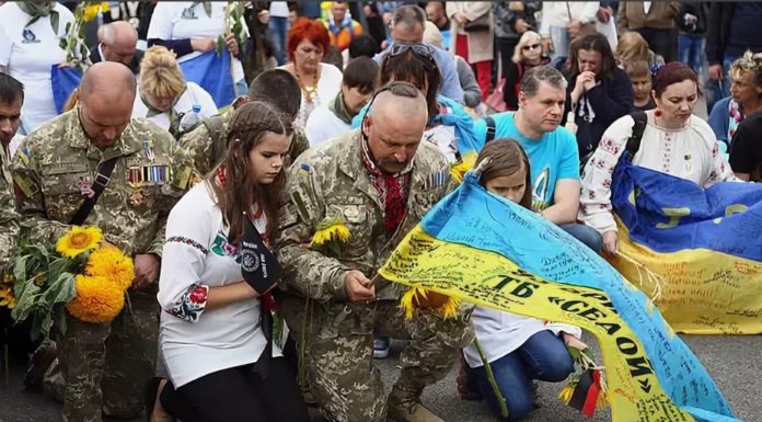 МИД Украины с присущим лицемерием взывает к России о помощи Донбассу и Крыму, признав их не своими МИД Украины с присущим лицемерием взывает к России о помощи Донбассу и Крыму, признав их не своими