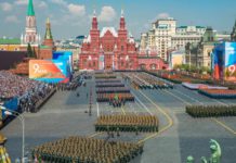 Парад Победы 2020 должен быть перенесен из-за коронавируса, о чем направлены обращения к Путину Парад Победы 2020 должен быть перенесен из-за коронавируса, о чем направлены обращения к Путину