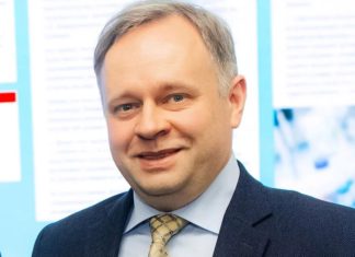 Почему в России низкая смертность от коронавируса (0.8%), мнение профессора РАН А.Лукашева Почему в России низкая смертность от коронавируса (0.8%), мнение профессора РАН А.Лукашева