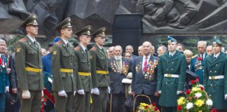 Путин подписал Закон о Всероссийской минуте молчания 22 июня Путин подписал Закон о Всероссийской минуте молчания 22 июня