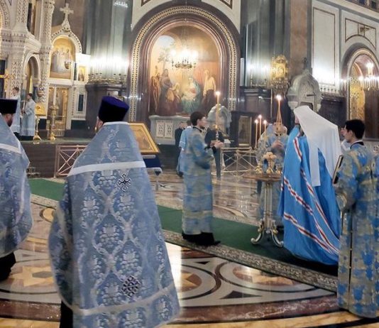 Сегодня, 7 апреля, РПЦ и все русские православные празднуют Благовещение Сегодня, 7 апреля, РПЦ и все русские православные отмечают Благовещение