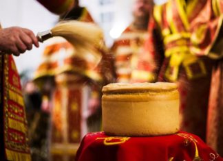 Сегодня Светлая Пасхальная среда по православному христианскому календарю Сегодня Светлая Пасхальная среда по православному христианскому календарю