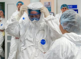 Хроника и статистика коронавируса в Москве за сутки: 4 смерти, возраст 80-86 лет, имелись хронические бронхиты и заболевания Хроника и статистика коронавируса в Москве за сутки: 4 смерти, возраст 80-86 лет, имелись хронические бронхиты и заболевания