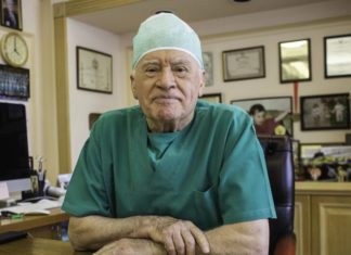 Когда в России будет побежден коронавирус, мнение академика РАН Л.Бокерия Когда в России будет побежден коронавирус, мнение академика РАН Л.Бокерия