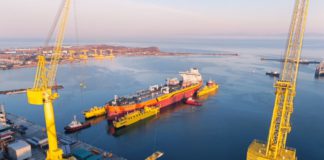 На ССК «Звезда» со стапеля сошёл первый отечественный «Афрамакс»-танкер «Владимир Мономах» На ССК "Звезда" со стапеля сошёл первый отечественный "Афрамакс"-танкер "Владимир Мономах"