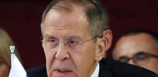 «У России помощь не брать!». Глава МИД РФ Лавров о лицемерии стран Запада в пандемию коронавируса "У России помощь не брать!". Глава МИД РФ Лавров о лицемерии стран Запада в пандемию коронавируса