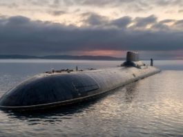 Завтра, в День России, в ВМФ РФ передадут атомный подводный крейсер «Князь Владимир» Завтра, в День России, в ВМФ РФ передадут атомный подводный крейсер "Князь Владимир"