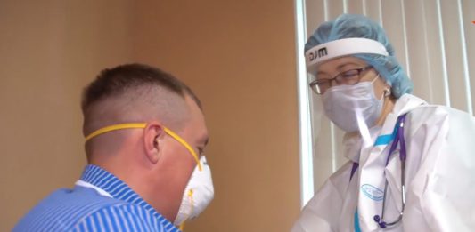 Российская вакцина против COVID-19, первые результаты испытаний на добровольцах озвучили врачи, видео Российская вакцина против COVID-19, первые испытаний на добровольцах озвучили врачи, видео