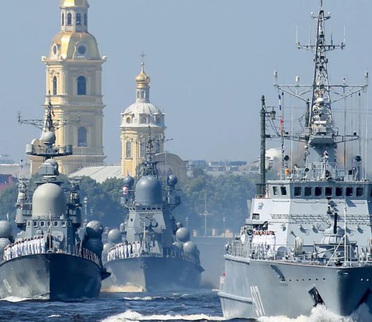 Как пройдет Главный Военно-Морской парад в День ВМФ РФ в Санкт-Петербурге 26 июля 2020 Как пройдет Главный Военно-Морской парад в День ВМФ РФ в Санкт-Петербурге 26 июля 2020