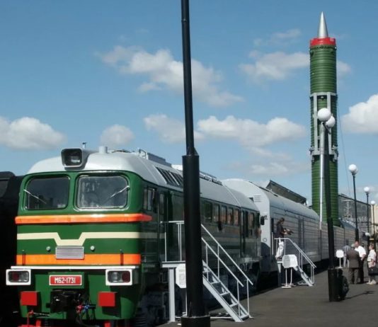 Новый ракетный комплекс БЖРК «Баргузин» поступит в РВСН за 3-5 лет, если НАТО продолжит угрожать России Новый ракетный комплекс БЖРК "Баргузин" поступит в РВСН за 3-5 лет, если НАТО продолжит угрожать России