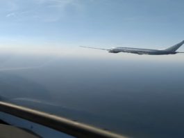 Перехват самолета-разведчика США Р-8А Посейдон над Черным морем (убрался восвояси), видео Перехват самолета-разведчика США Р-8А Посейдон над Черным морем (убрался восвояси), видео