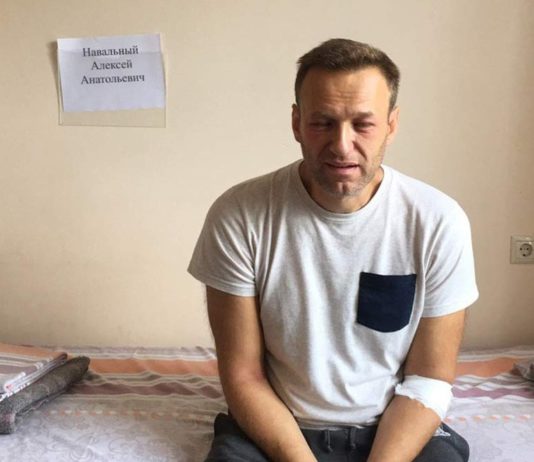 Немецкие спецслужбы могут заставить врачей «Шарите» объявить об отравлении либераста Навального, хотя это чистая ложь.. Немецкие спецслужбы могут заставить врачей "Шарите" объявить об отравлении либераста Навального, хотя это чистая ложь..