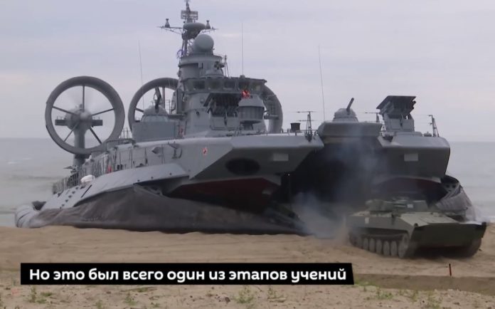 Российские военные воздушно-морские учения "Океанский щит - 2020" проходят на Балтике в Калининградской области, видео