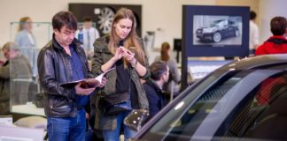 Что ждёт российских автовладельцев осенью: электронный ПТС, обязательный ТО для ОСАГО, оформление автомобиля в МФЦ Что ждёт российских автовладельцев осенью: электронный ПТС, обязательный ТО для ОСАГО, оформление автомобиля в МФЦ