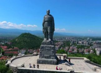 5 ноября в истории: День военного разведчика, запущена Останкинская телебашня (1967), открыто движение на МКАД (1962) 5 ноября в истории: День военного разведчика, запущена Останкинская телебашня (1967), открыто движение на МКАД (1962)