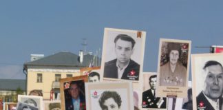 9 месяцев исправительных работ получил Д.Шестаков за публикацию на сайте Бессмертного полка фото предателя родины Власова 9 месяцев исправительных работ получил Д.Шестаков за публикацию на сайте Бессмертного полка фото предателя родины Власова