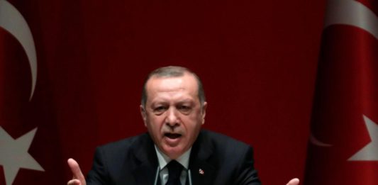 «Помпео? Какой Помпео? А…, госсекретарь Помпео! Передайте что я занят, никак.. » у Эрдогана не нашлось времени на встречу "Помпео? Какой Помпео? А..., госсекретарь Помпео! Передайте что я занят, никак.. " у Эрдогана не нашлось времени на встречу