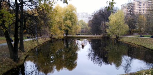 Москва, Воронцовский парк и усадьба в ЮЗАО, Большой Воронцовский пруд, Воронцовская дубрава Москва, Воронцовский парк и усадьба в ЮЗАО, Большой Воронцовский пруд, Воронцовская дубрава