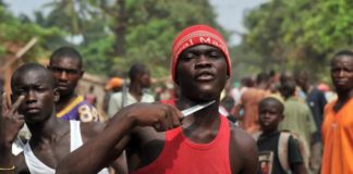 Журналисты медиагруппы «Патриот» в составе группы РИА ФАН и Nation News вылетают в ЦАР, опасное «горячее» место Африки Журналисты медиагруппы "Патриот" в составе группы РИА ФАН и Nation News вылетают в ЦАР, опасную "горячую" точку Африки